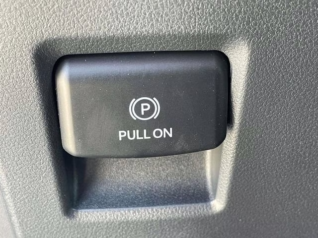 2026 Oxford White Ford F-150 XL 4X4 Truck