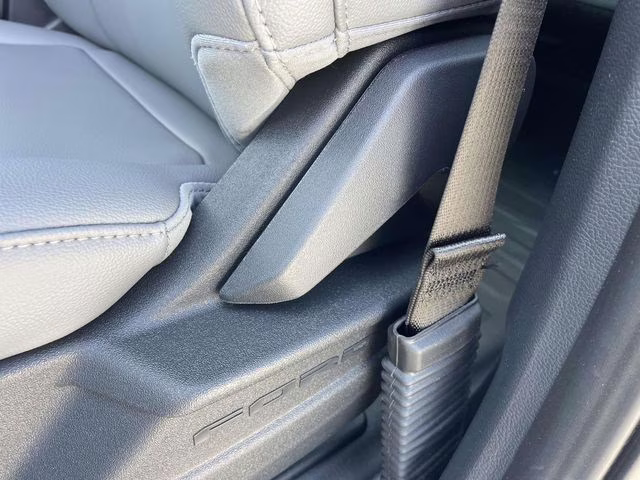 2026 Oxford White Ford F-150 XL 4X4 Truck