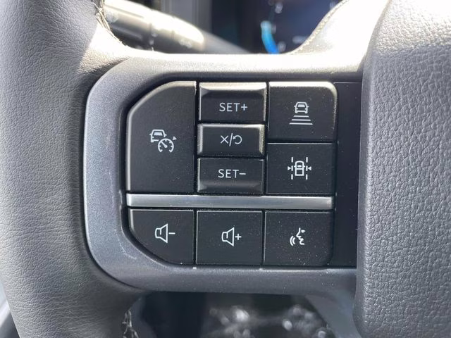 2026 Oxford White Ford F-150 XLT 4X4 Truck