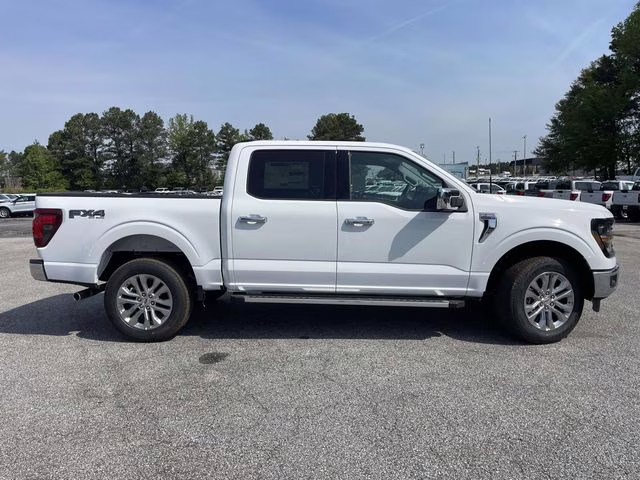 2026 Oxford White Ford F-150 XLT 4X4 Truck