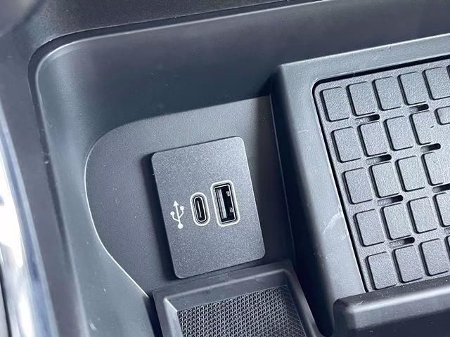 2026 Oxford White Ford F-150 XLT 4X4 Truck