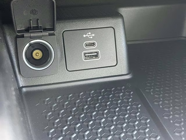 2026 White Metallic Ford Bronco Sport Badlands 4X4 SUV