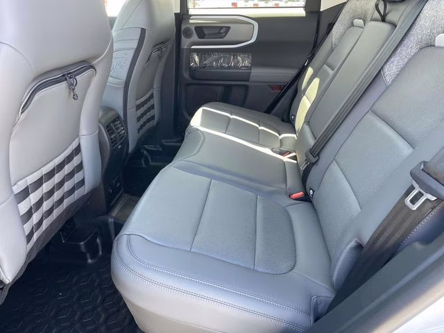 2026 White Metallic Ford Bronco Sport Badlands 4X4 SUV