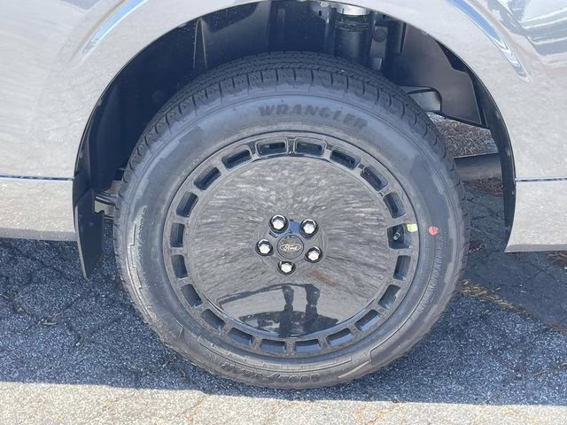 2026 Gray Metallic Ford Maverick Lobo Standard AWD Truck