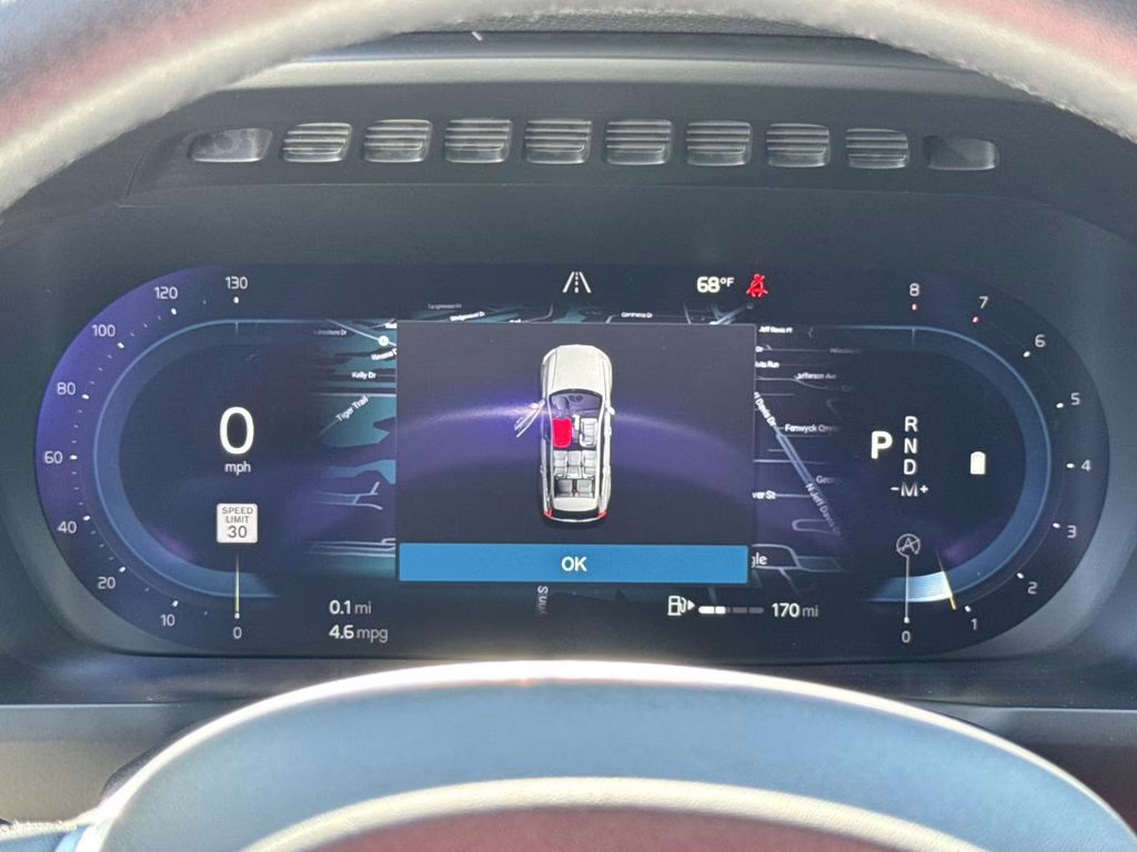 2023 Gray Metallic Volvo XC90 B5 Core AWD SUV