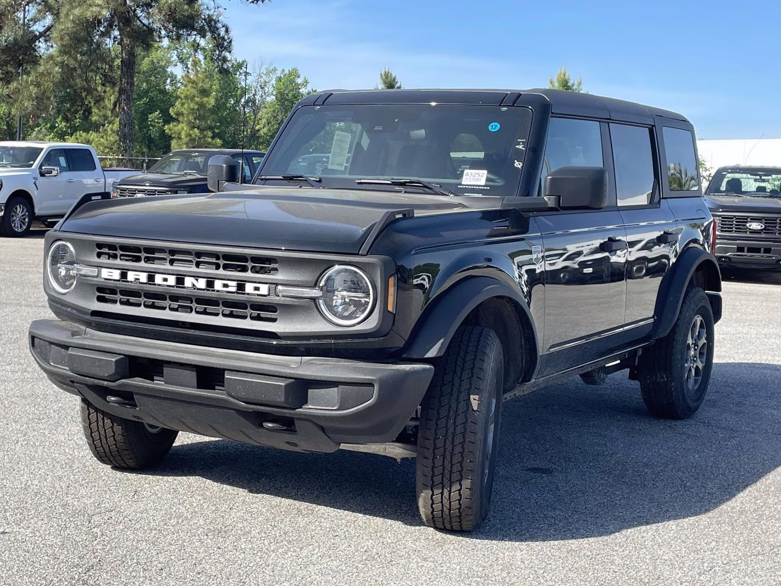 2026 Shadow Black Ford Bronco Big Bend 4X4 SUV