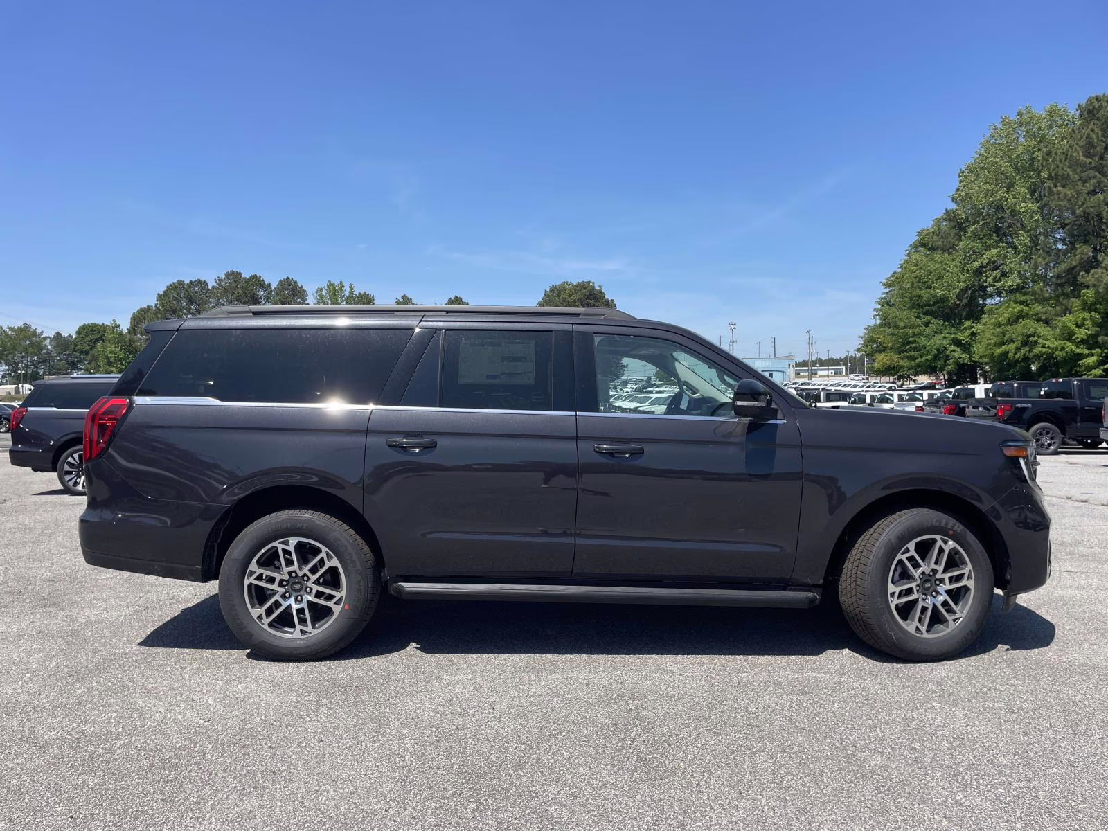 2026 Gray Metallic Ford Expedition Max Active RWD SUV