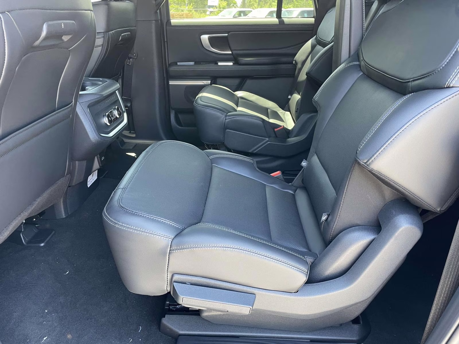 2026 Gray Metallic Ford Expedition Max Platinum 4X4 SUV