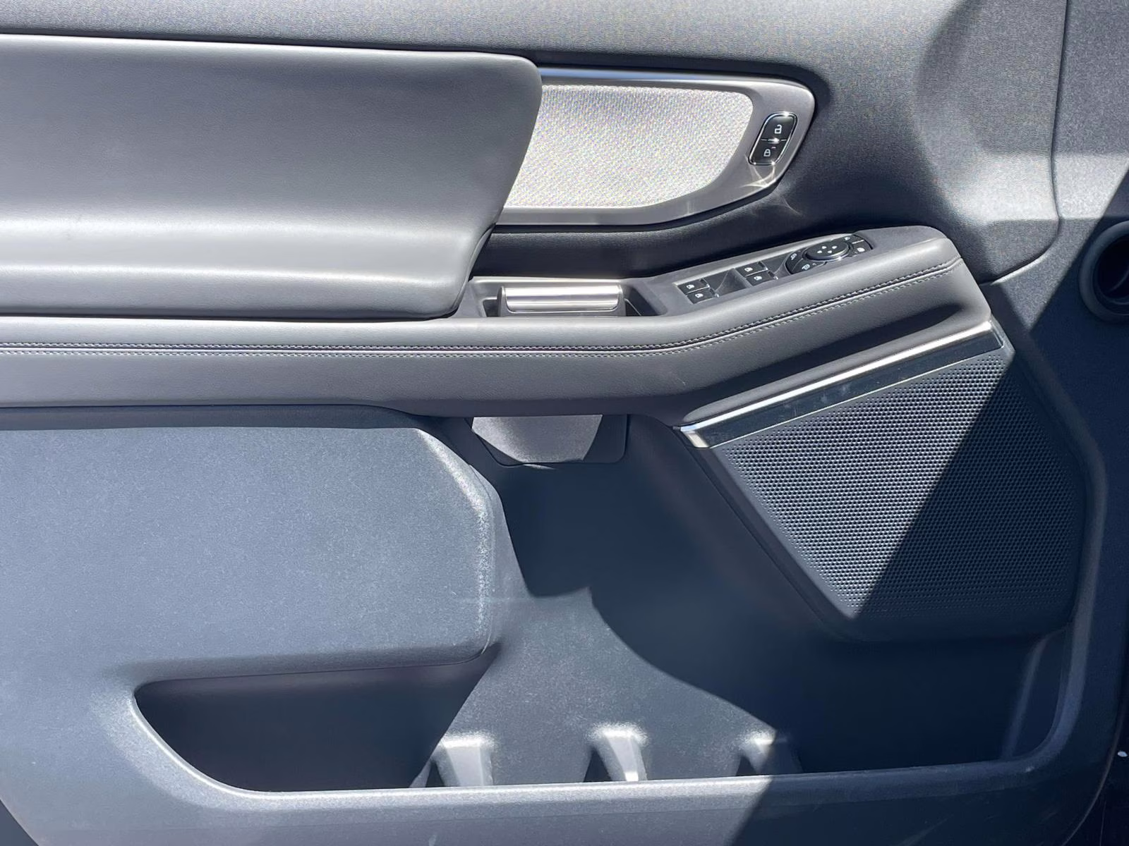 2026 Black Metallic Ford Expedition Active RWD SUV