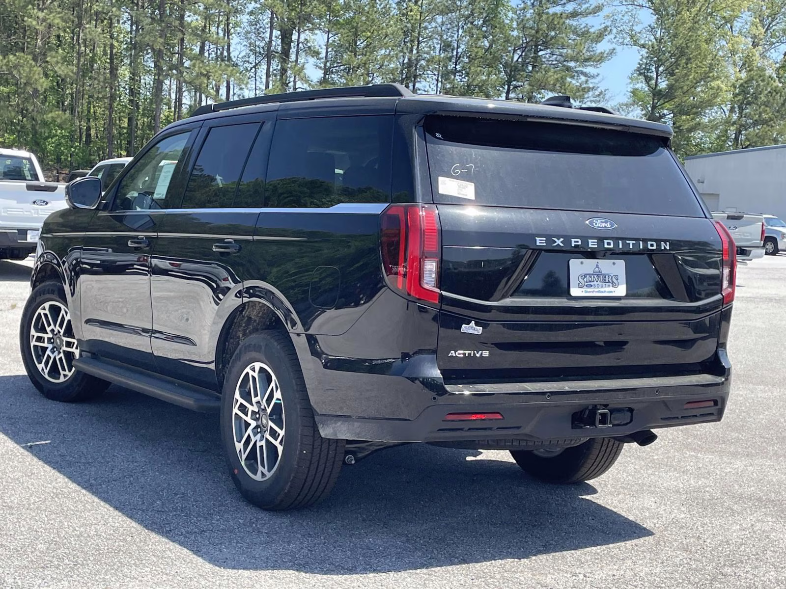 2026 Black Metallic Ford Expedition Active RWD SUV