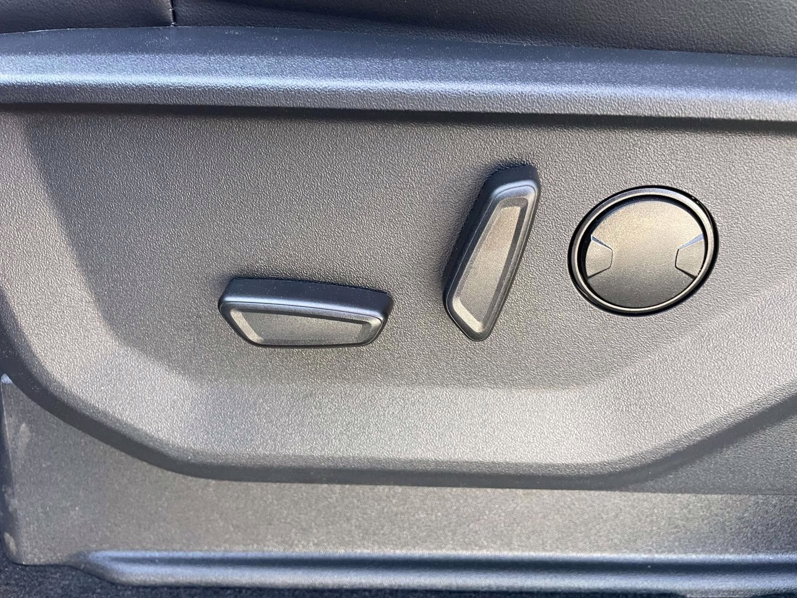 2026 Gray Metallic Ford Expedition Platinum 4X4 SUV