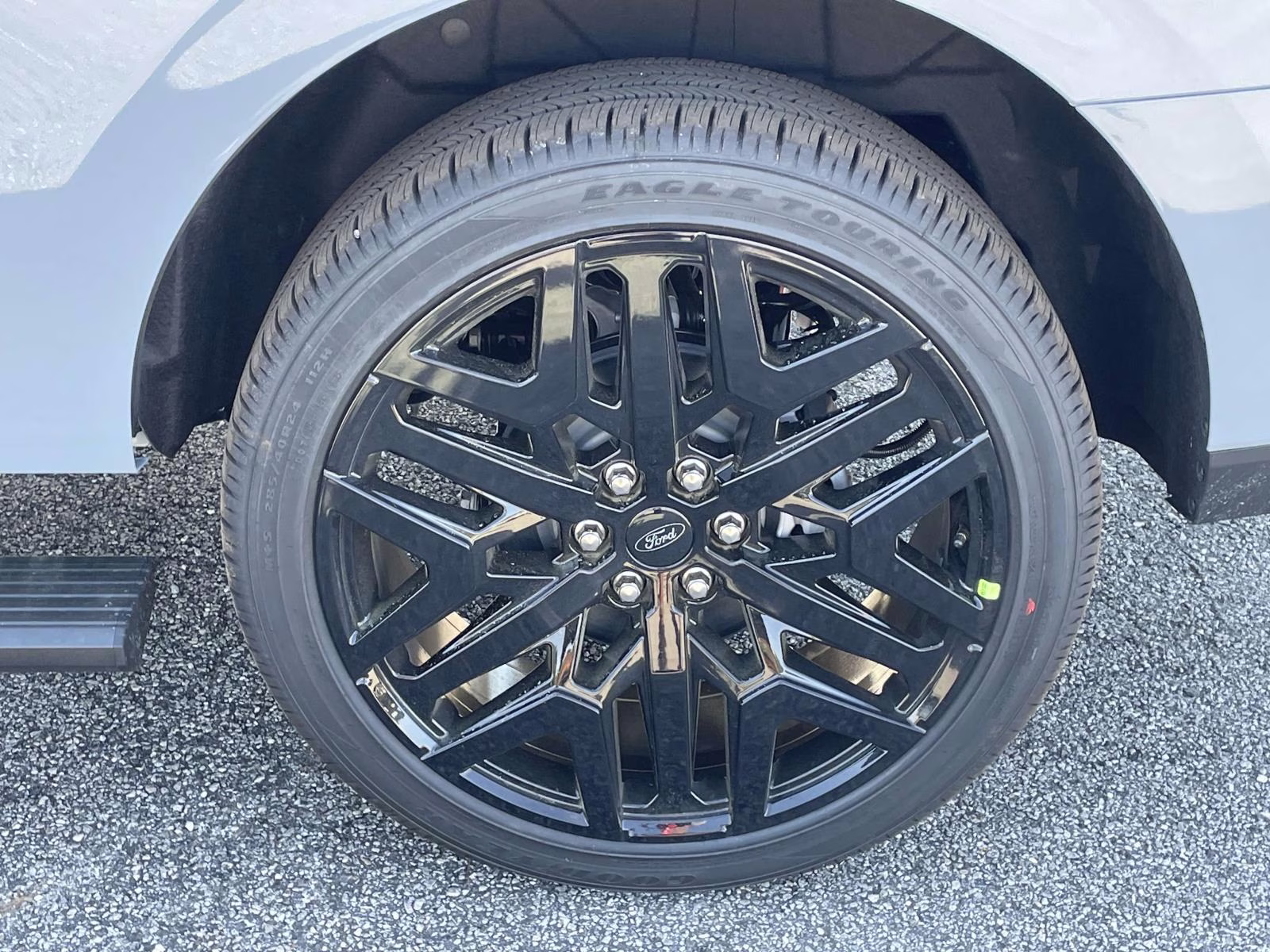 2026 Gray Metallic Ford Expedition Platinum 4X4 SUV