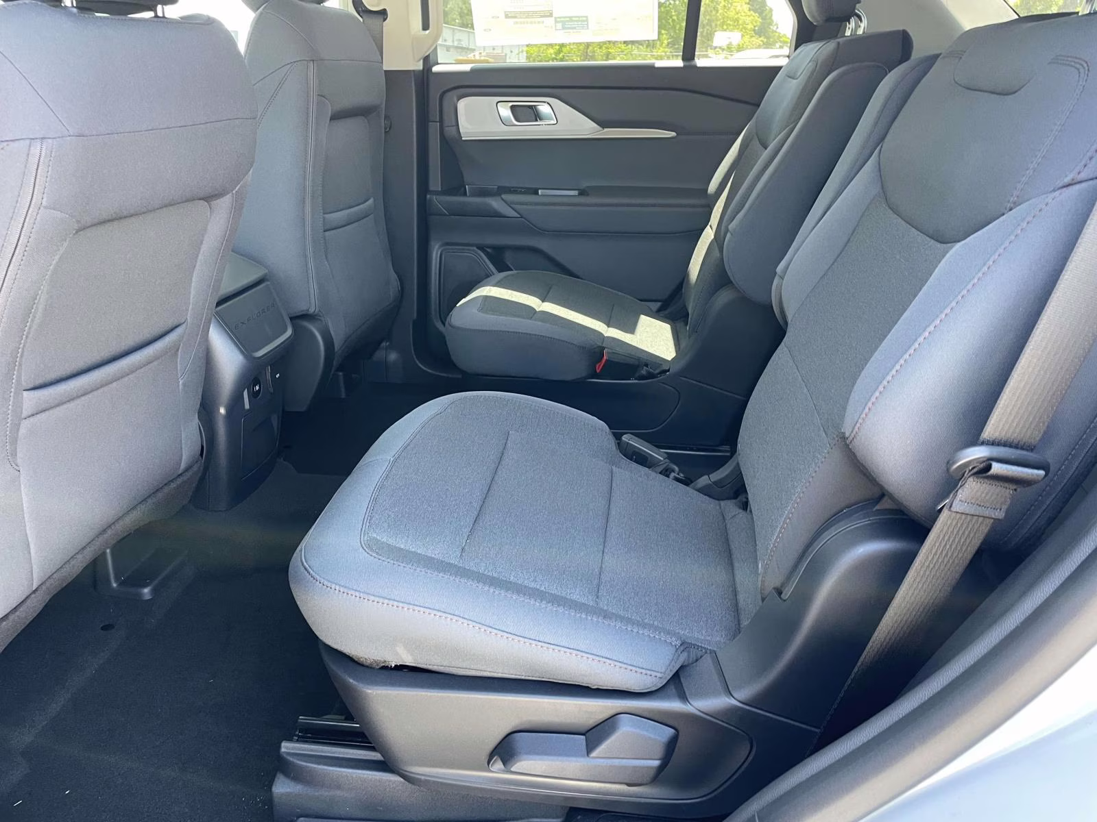 2026 White Metallic Ford Explorer Active RWD SUV