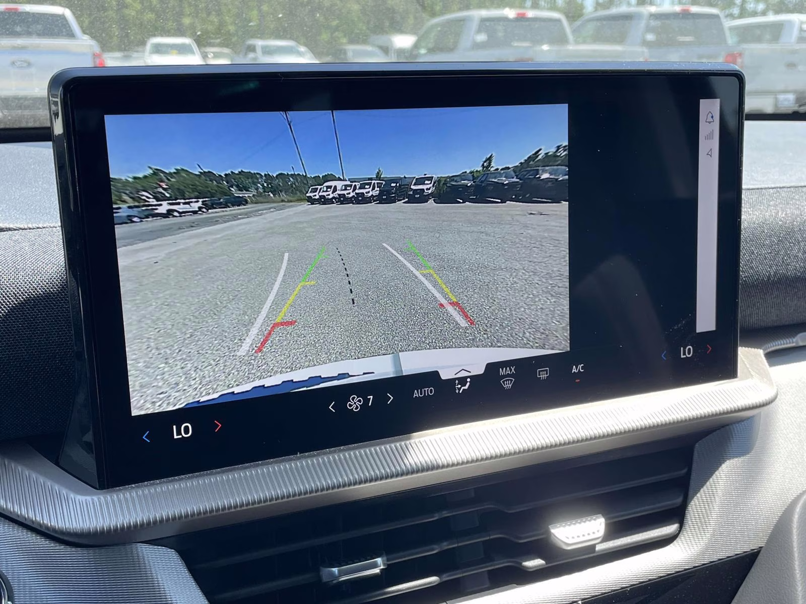 2026 White Metallic Ford Explorer Active RWD SUV