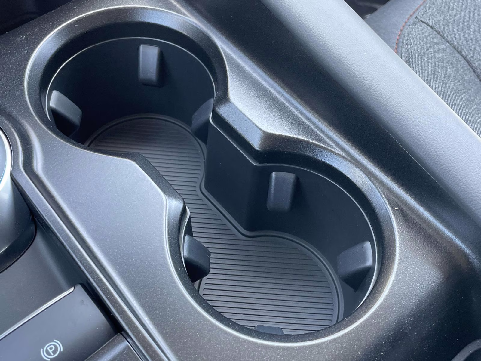 2026 White Metallic Ford Explorer Active RWD SUV