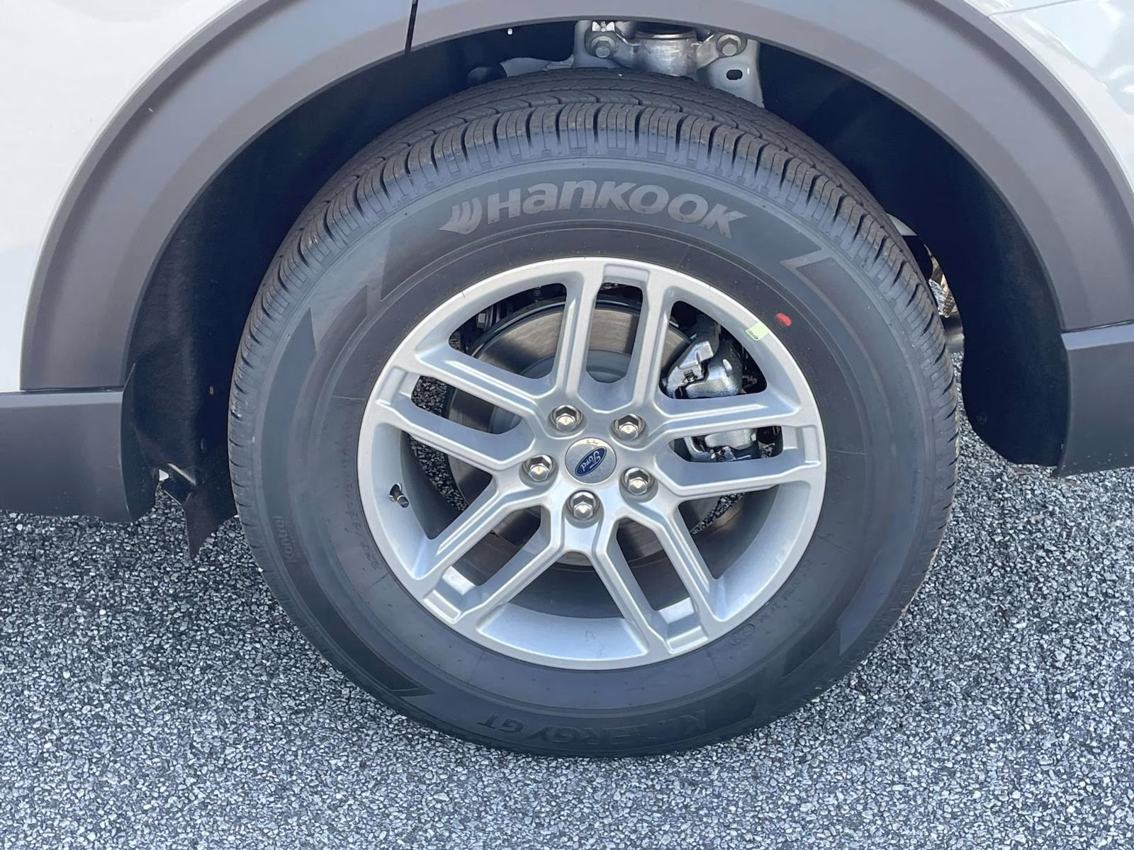 2026 White Ford Explorer Active RWD SUV