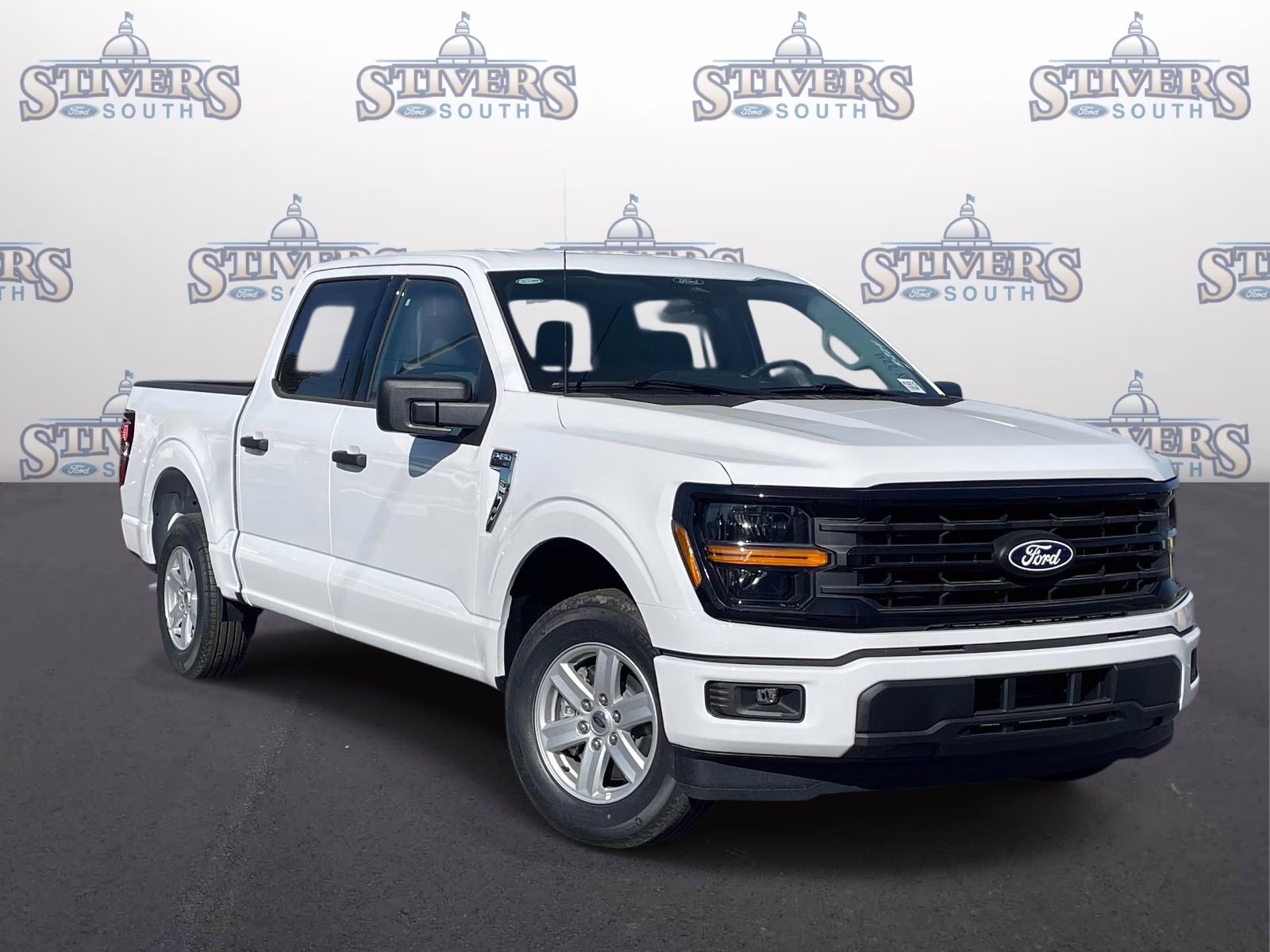2026 Oxford White Ford F-150 XLT RWD Truck