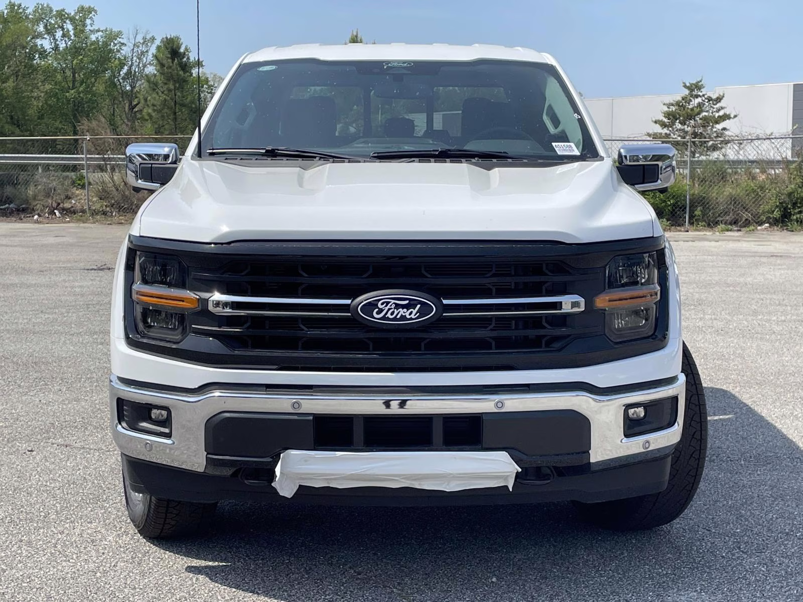 2026 Oxford White Ford F-150 XLT 4X4 Truck