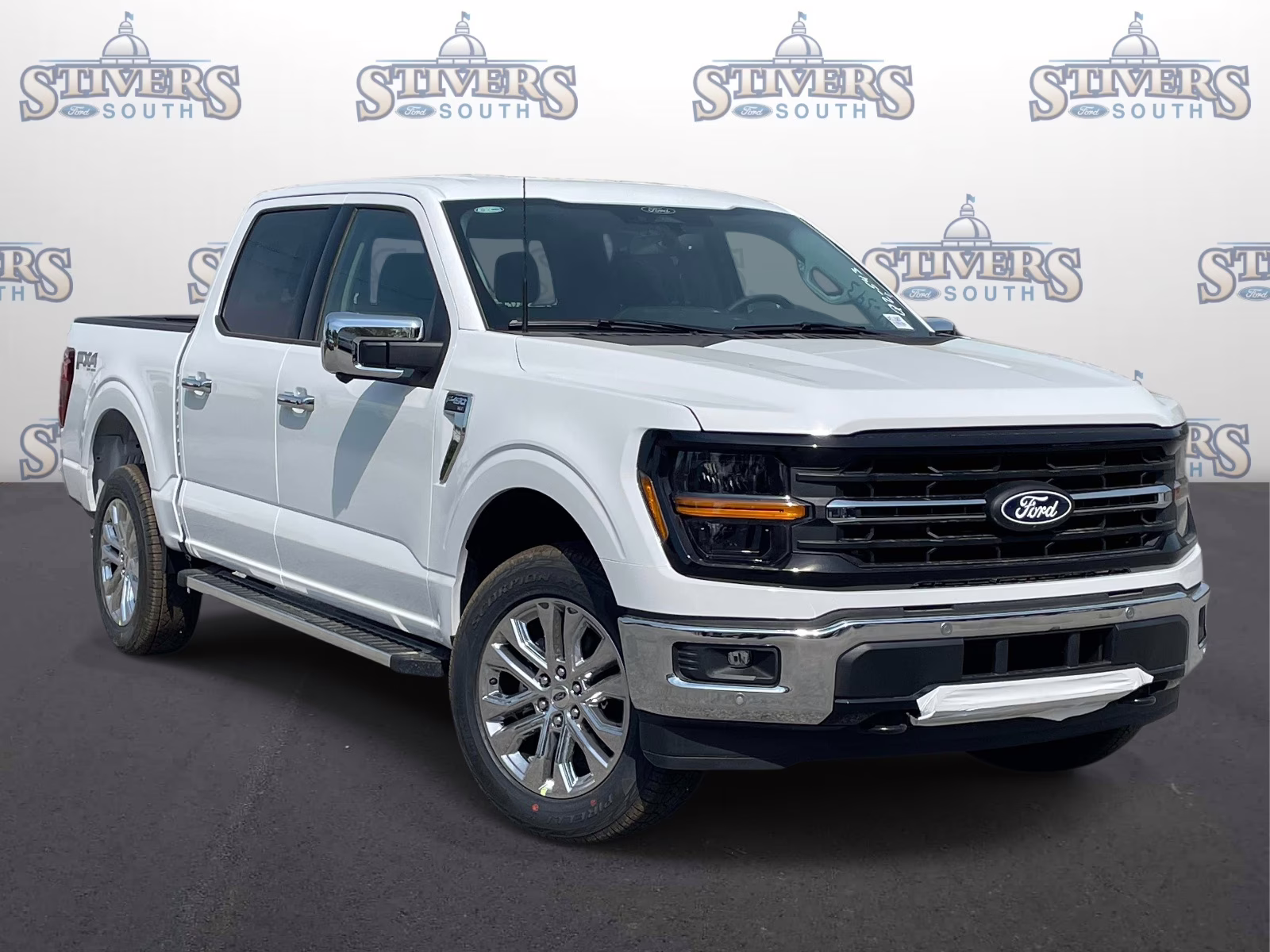 2026 Oxford White Ford F-150 XLT 4X4 Truck