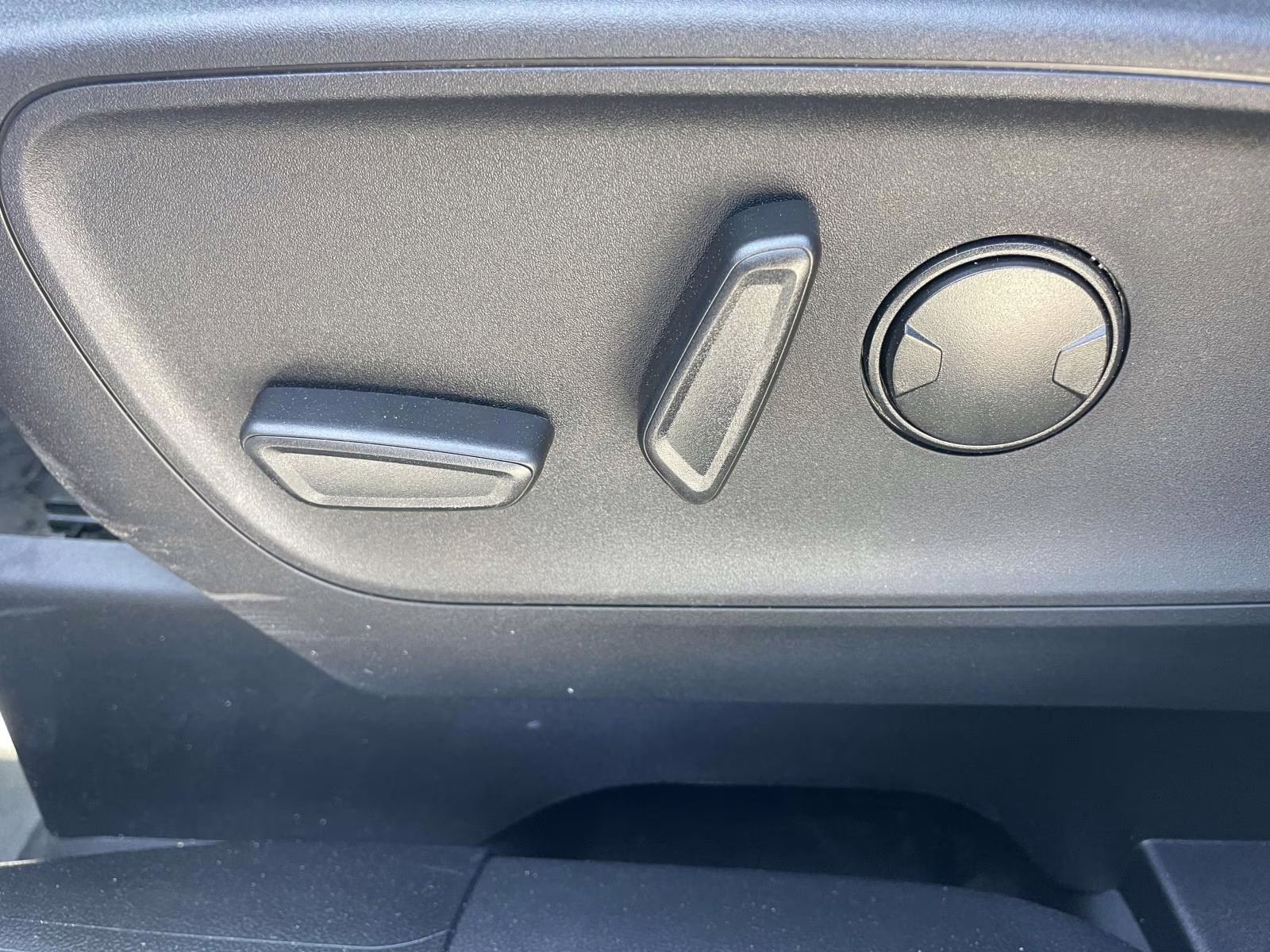 2026 White Metallic Ford Bronco Sport Badlands 4X4 SUV