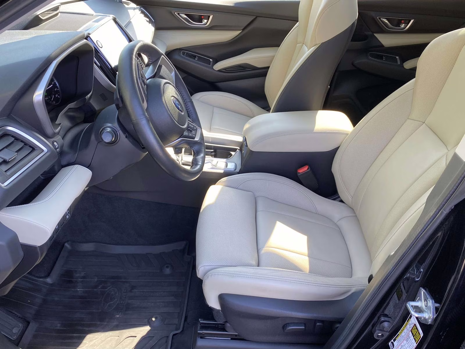 2023 Crystal Black Silica Subaru Ascent Limited AWD SUV