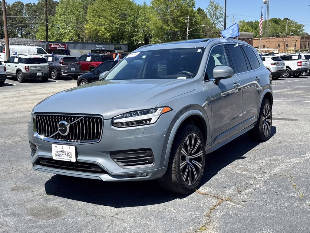 2023 Gray Metallic Volvo XC90 B5 Core AWD SUV