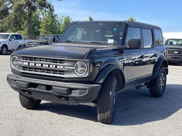 2026 Shadow Black Ford Bronco Big Bend 4X4 SUV
