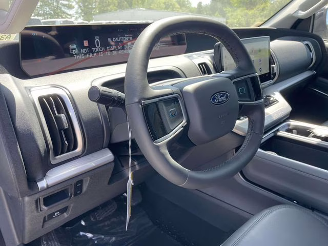 2026 Silver Metallic Ford Expedition Max Active RWD SUV