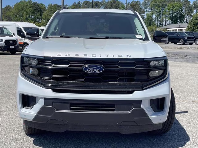 2026 Silver Metallic Ford Expedition Max Active RWD SUV
