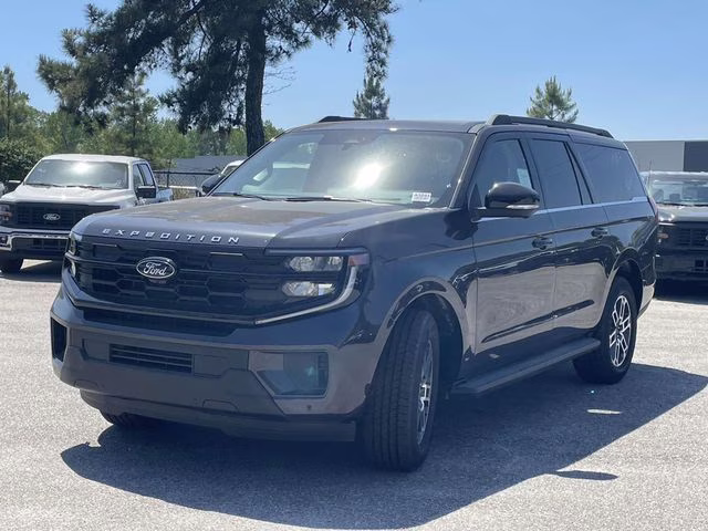 2026 Gray Metallic Ford Expedition Max Active RWD SUV