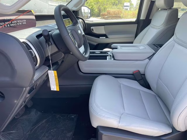 2026 White Ford Expedition Max Active RWD SUV