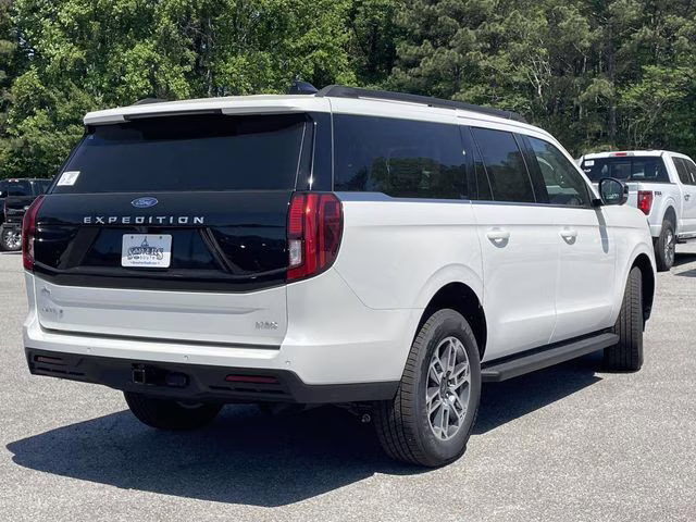 2026 White Ford Expedition Max Active RWD SUV