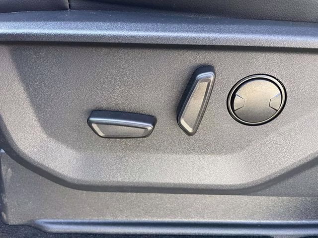 2026 Gray Metallic Ford Expedition Platinum 4X4 SUV