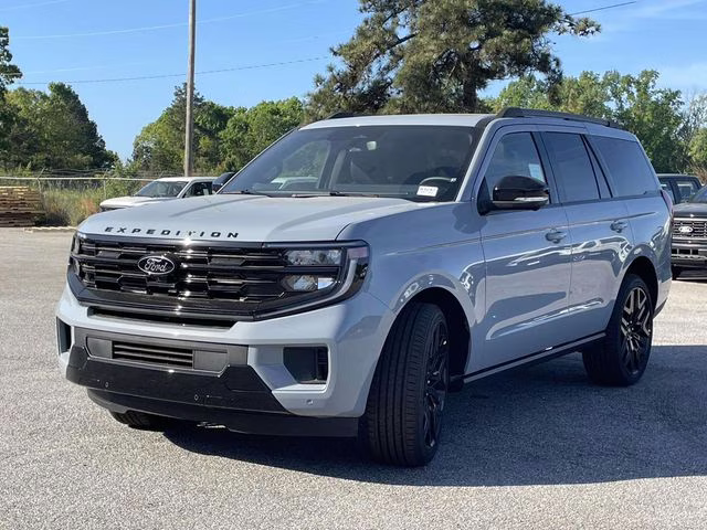 2026 Gray Metallic Ford Expedition Platinum 4X4 SUV