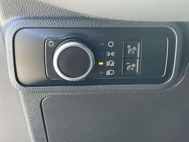 2026 White Ford Explorer Active RWD SUV