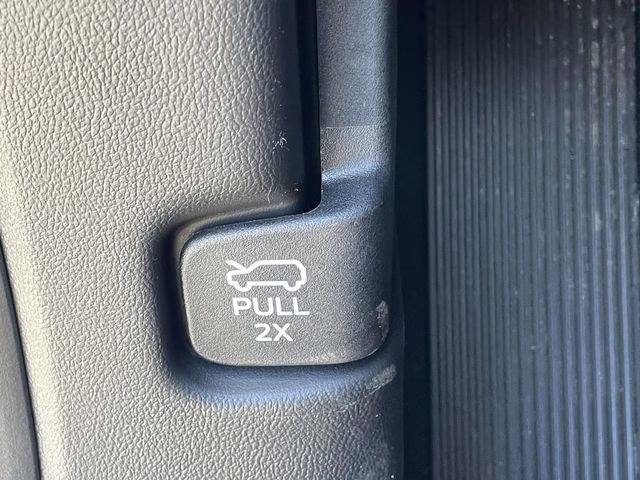 2026 White Metallic Ford Explorer Active RWD SUV