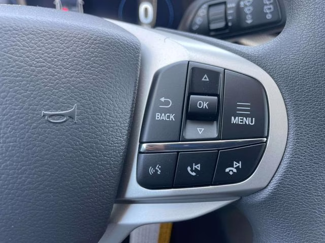 2026 White Metallic Ford Explorer Active RWD SUV