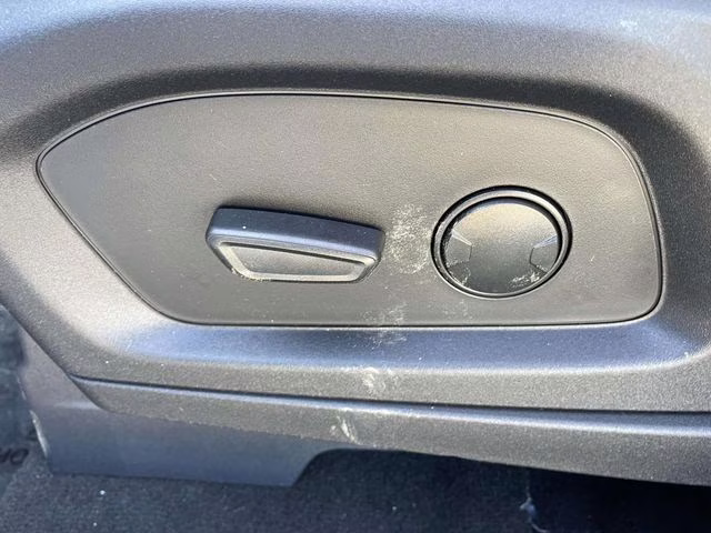 2026 White Ford Explorer Active RWD SUV