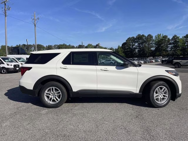 2026 White Ford Explorer Active RWD SUV