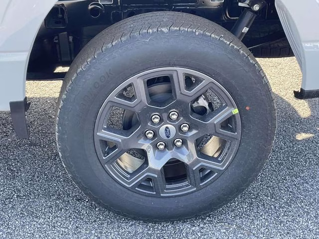 2026 Oxford White Ford F-150 STX 4X4 Truck