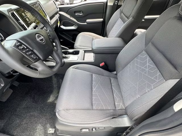 2025 Glacier White Nissan Frontier SV RWD Truck