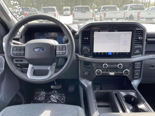 2026 Oxford White Ford F-150 XLT 4X4 Truck