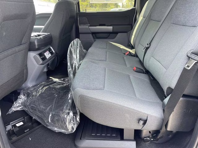 2026 Oxford White Ford F-150 XLT 4X4 Truck