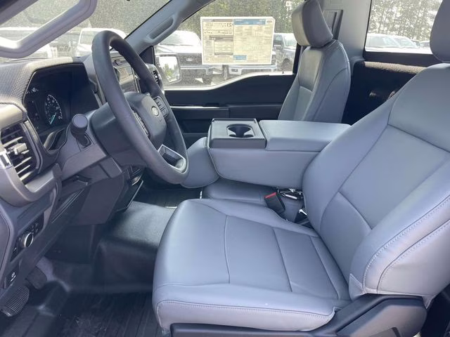 2026 Oxford White Ford F-150 XL RWD Truck