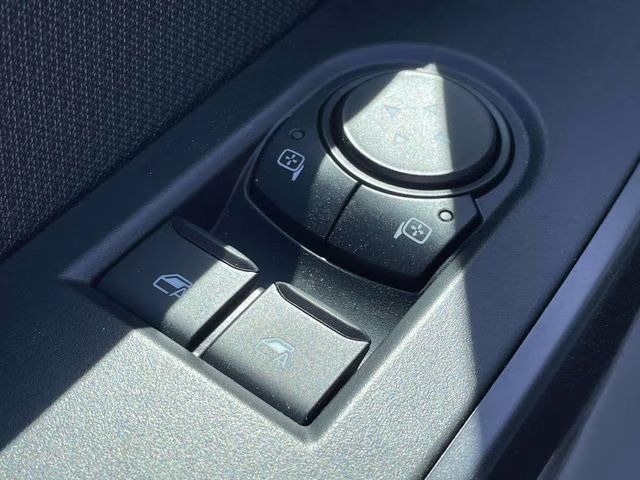 2026 Oxford White Ford F-150 XL 4X4 Truck