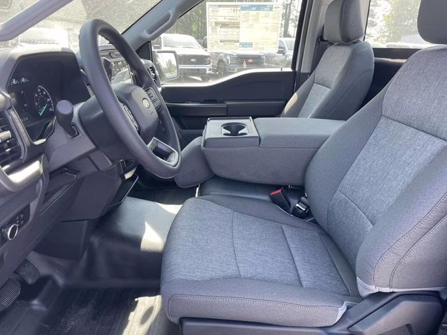 2026 Oxford White Ford F-150 XL 4X4 Truck