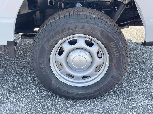 2026 Oxford White Ford F-150 XL 4X4 Truck