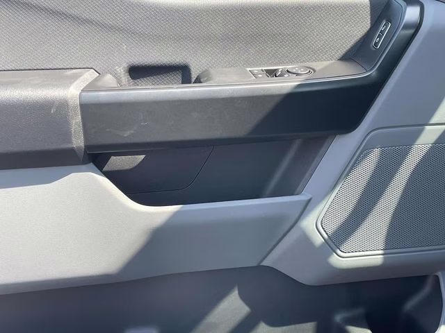 2026 Oxford White Ford F-150 XL 4X4 Truck