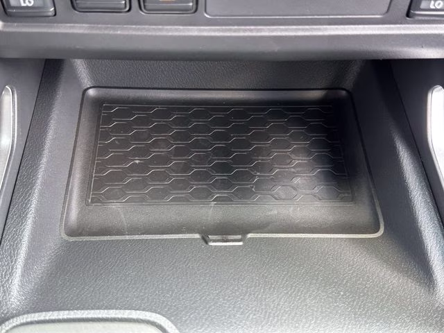 2025 Glacier White Nissan Frontier SV RWD Truck
