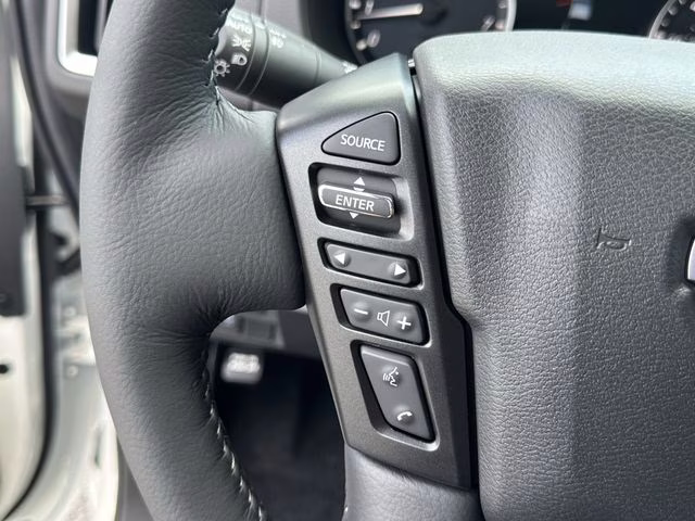 2025 Glacier White Nissan Frontier SV RWD Truck